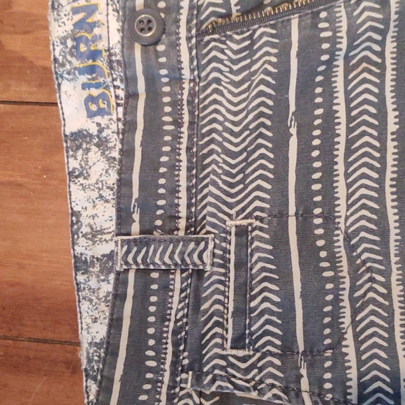 Burnside shorts - Picture 3 of 6